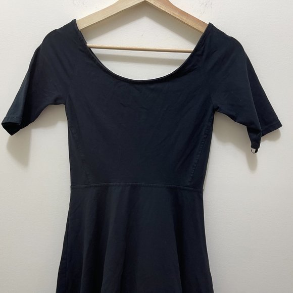 Aritzia Talula Lexington Dress sz S - Picture 4 of 7
